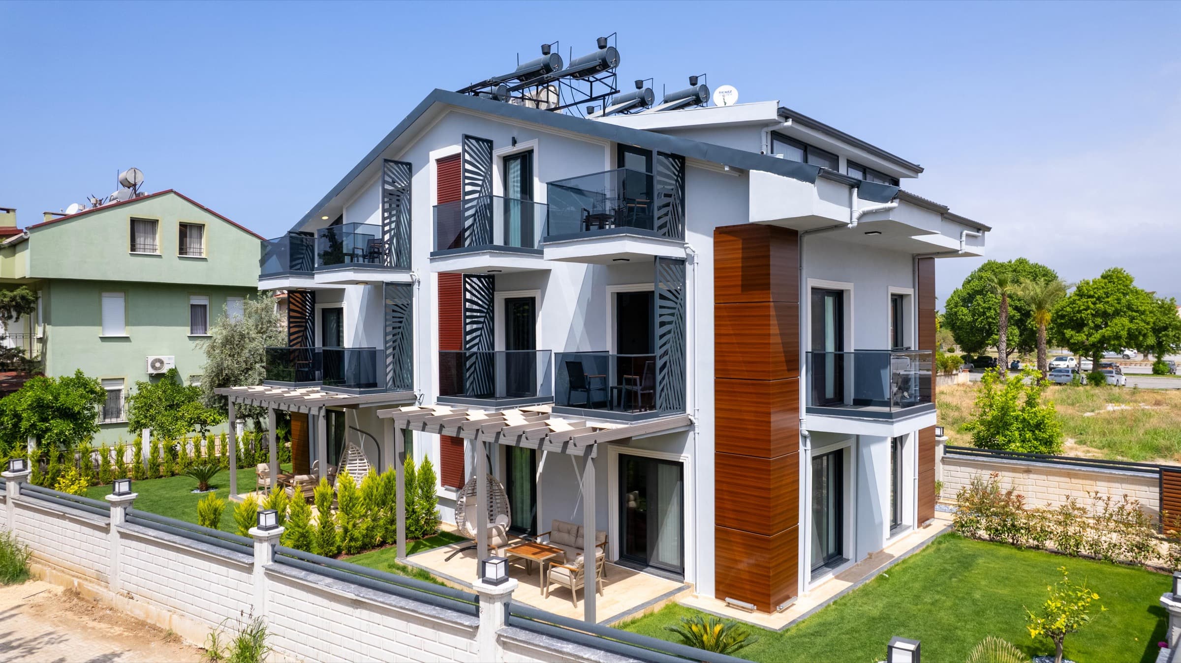 Royal Luxury Suites & Homes, Fethiye — exterior view — 1 of 4