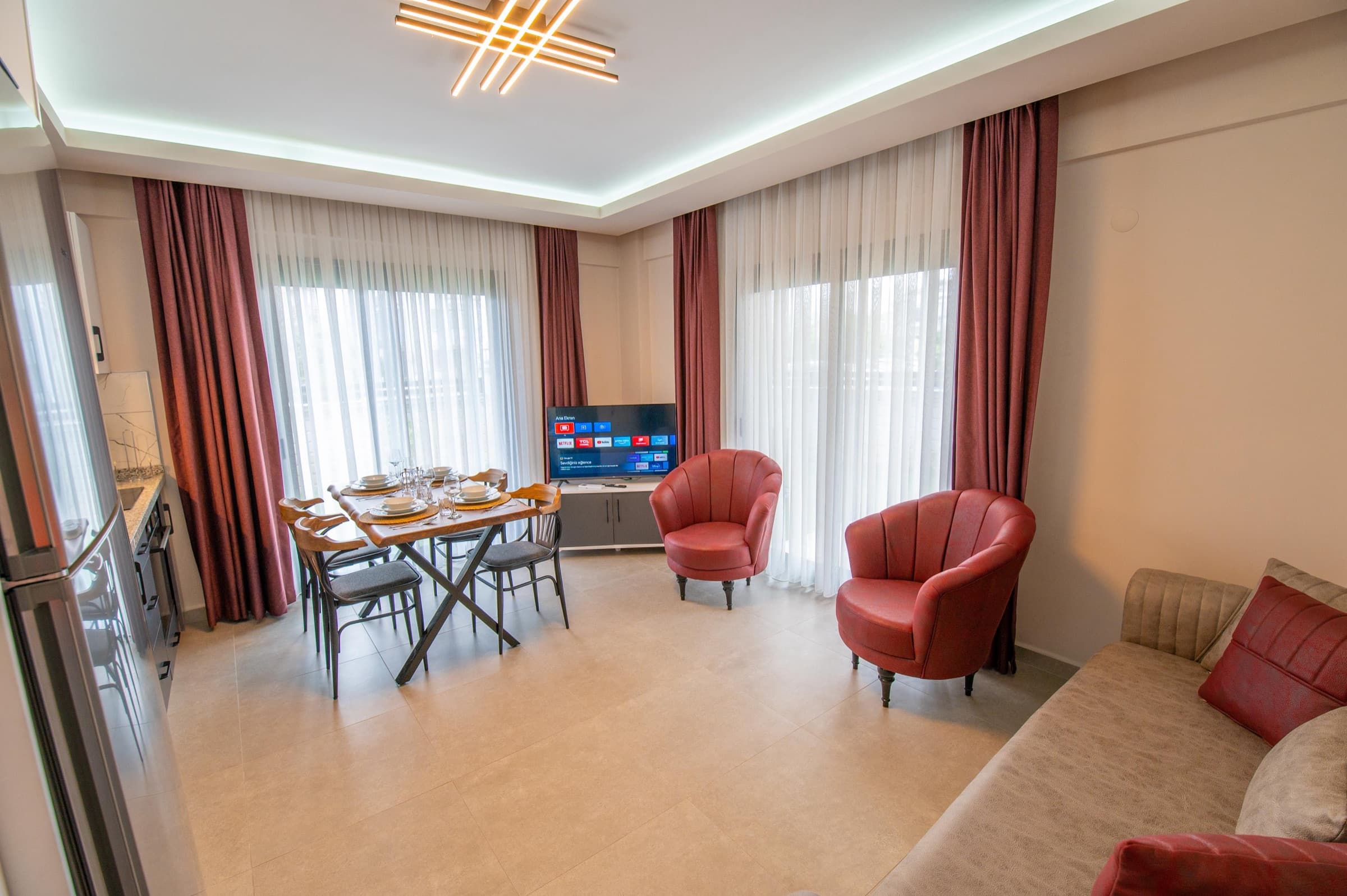 Royal Luxury Suites & Homes interior
