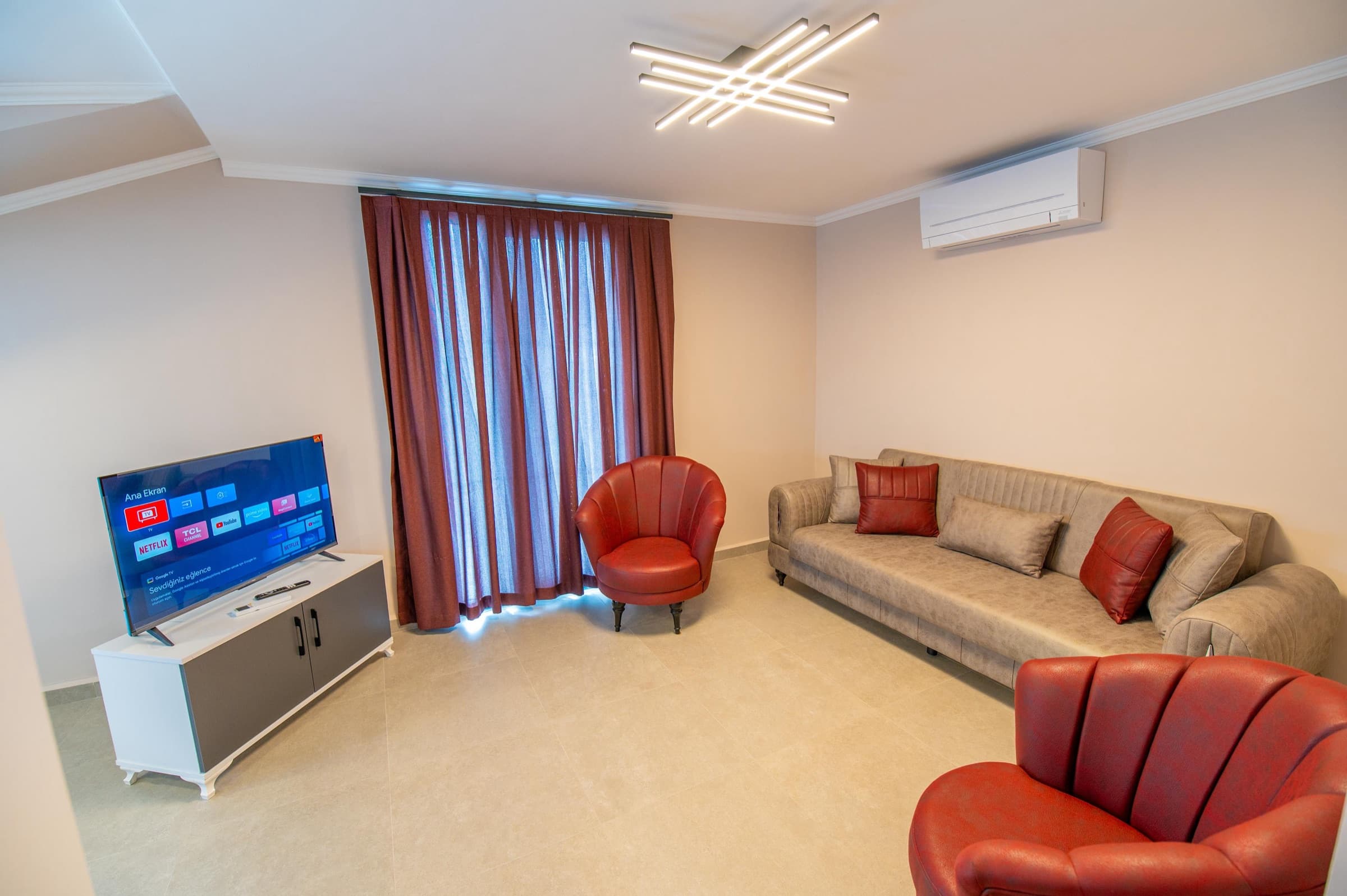 Sea View Suite — interior detail